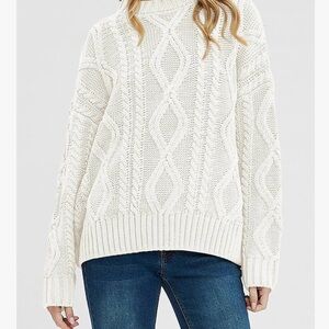 Elegant Ivory Cable Knit Sweater